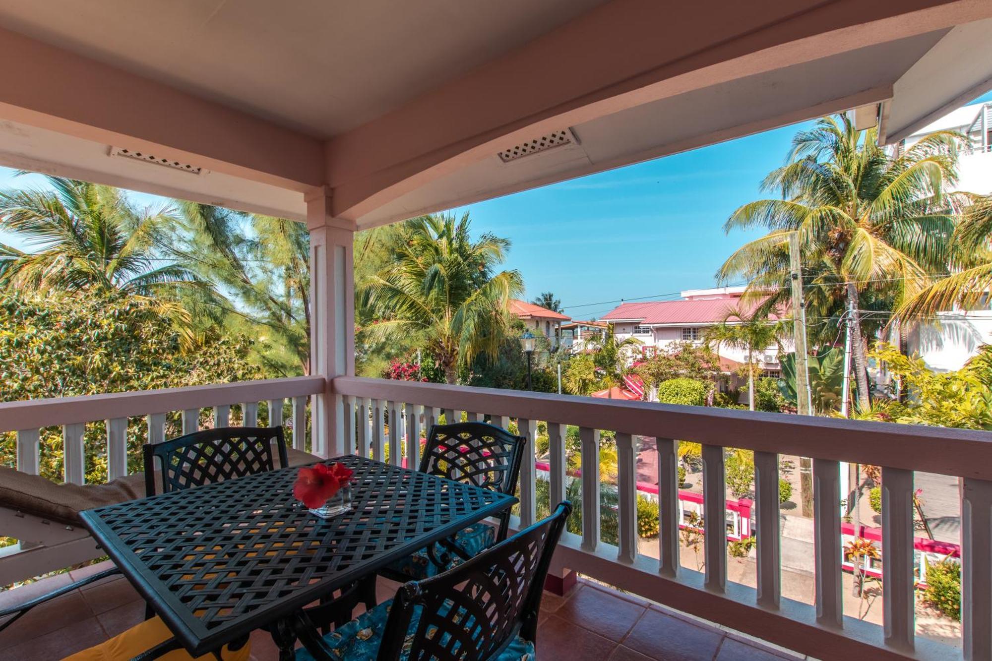 Miramar Suites Placencia Room photo